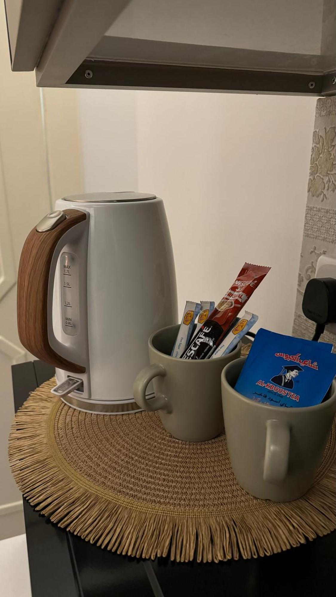 استوديو انيق في الياسمين - Uniq In Al Yasmin Dis Apartment *